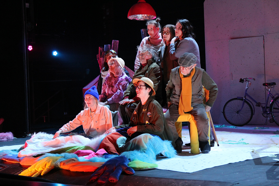 Обнимательная машина